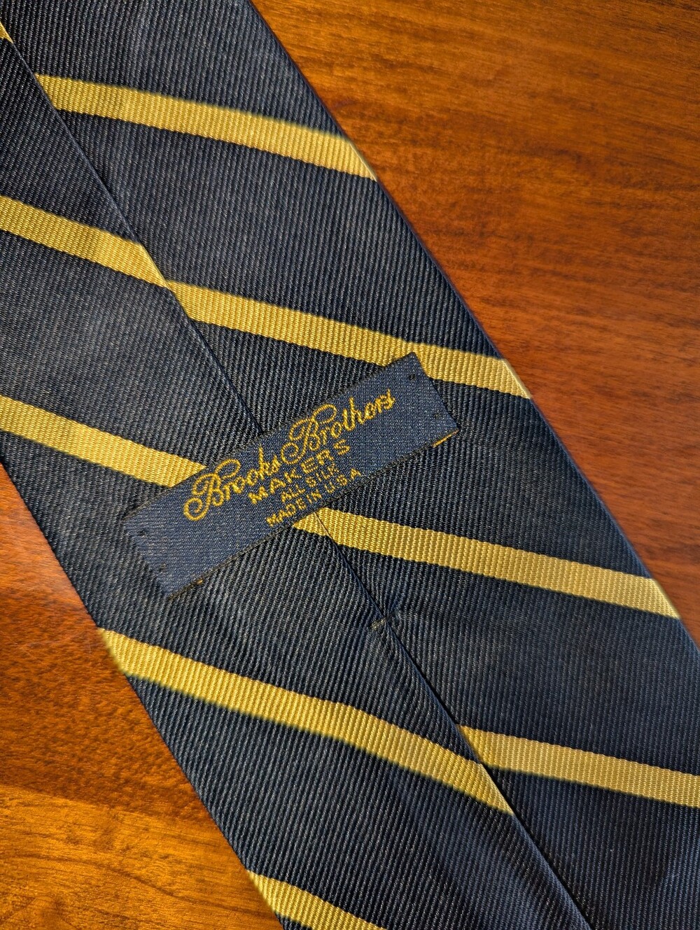 Classic Navy Yellow Preppy Brooks Brothers Tie